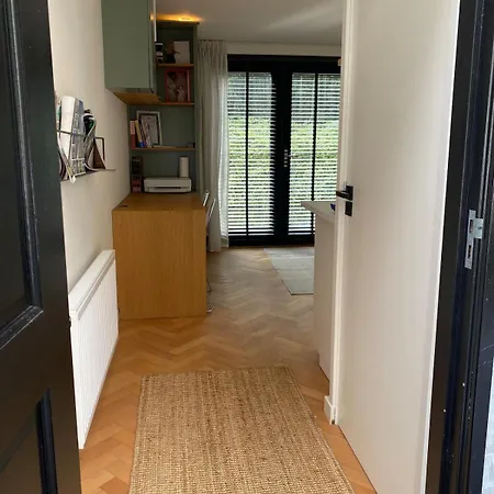 Апартаменты Tiny House At Amsterdamse Bos *